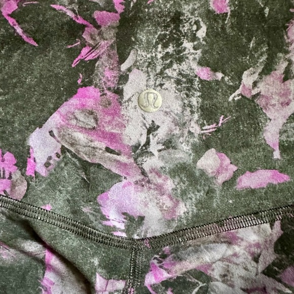 Lululemon Floral Patterned Leggings - Picture 3 of 6